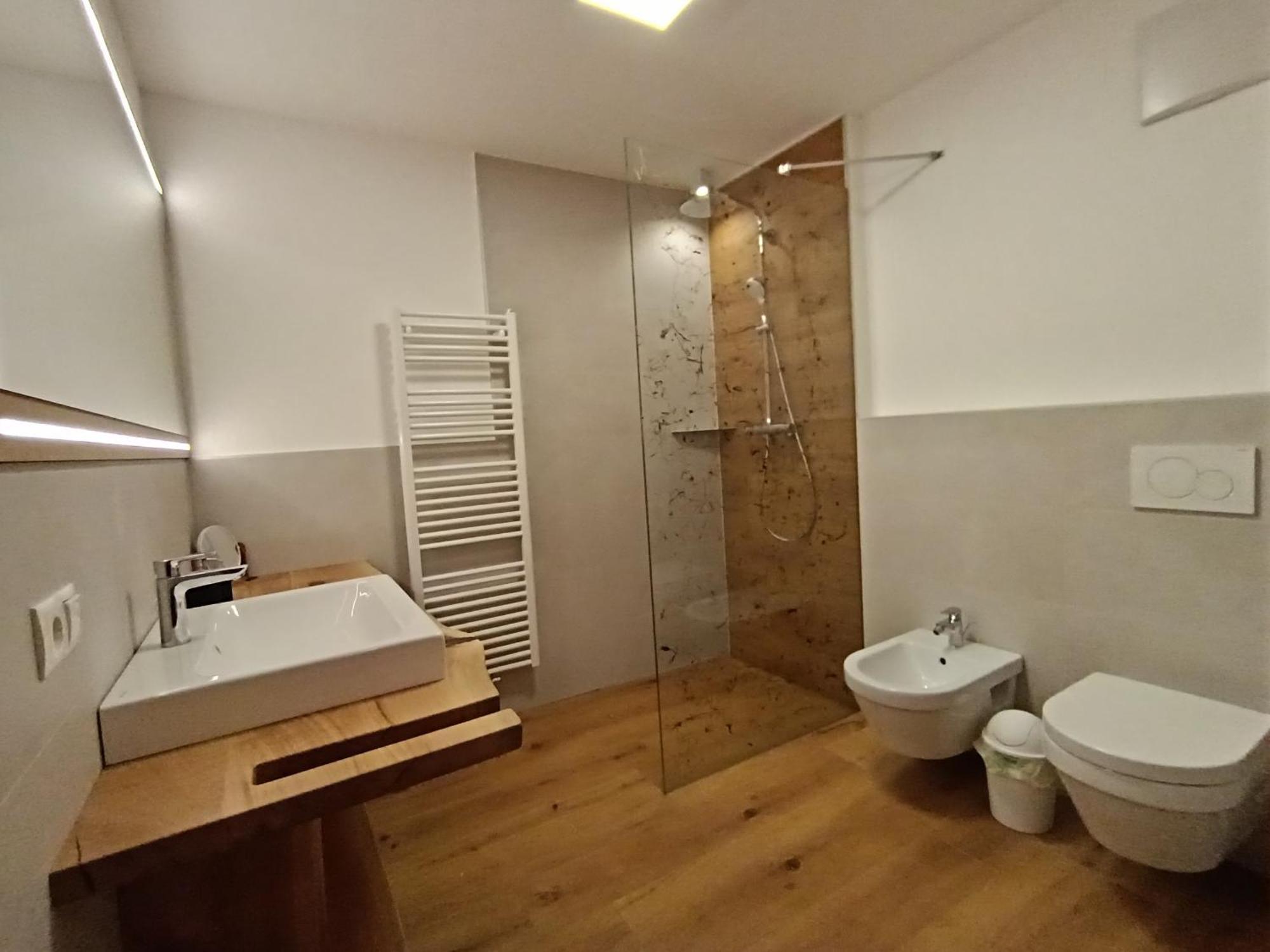 Innerraderhof Apartment 4 Prato alla Drava Dış mekan fotoğraf